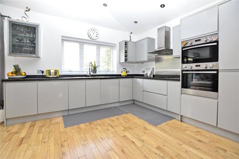 3 bedroom semi-detached house for sale, Red House Lane, Bexleyheath, DA6