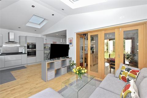16 Red House Lane, Bexleyheath, DA6 8JD