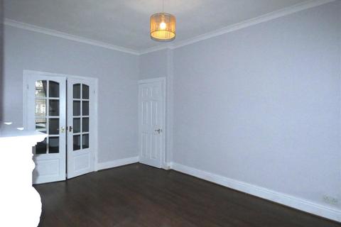 3 bedroom terraced house to rent, Osborne Street, Shaw OL2