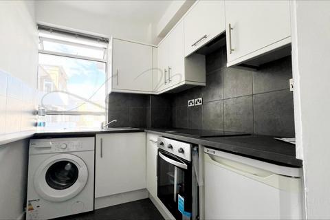 1 bedroom flat to rent, Christchurch Road, Streatham, SW2