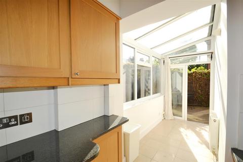 2 bedroom end of terrace house for sale, Terrace Gardens, Barnes, London, SW13