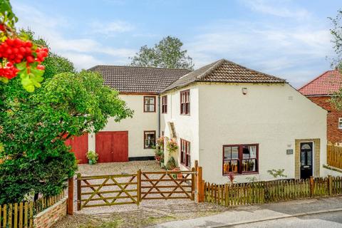 5 bedroom detached house for sale, Main Street, Kelfield, York