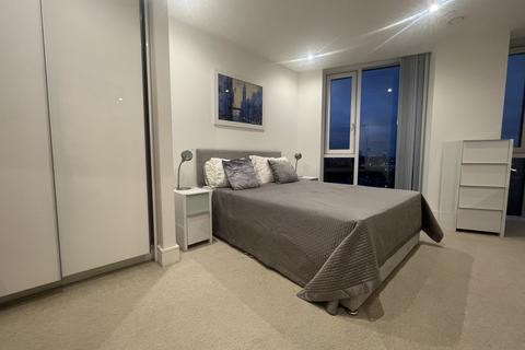 2 bedroom apartment to rent, Sky View Tower, 12 High Street, London, E15