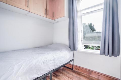 37 Wingate Road, Ilford, IG1 2JB