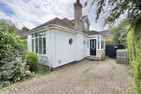 2 bedroom bungalow for sale, Fleck Lane, West Kirby, Wirral, CH48