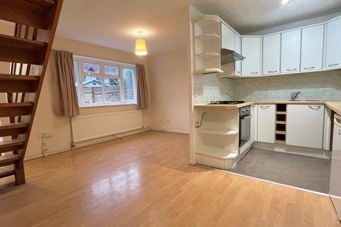 1 bedroom terraced house for sale, Knights Manor Way, Dartford, Kent DA1 5SD