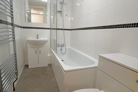 215 Knights Manor Way, Dartford, DA1 5SD