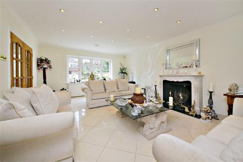 4 bedroom detached house for sale, Lamorna Close, Radlett, Hertfordshire, WD7