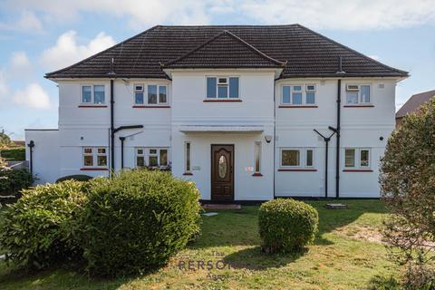 2 bedroom maisonette to rent, Ridgeway, Epsom