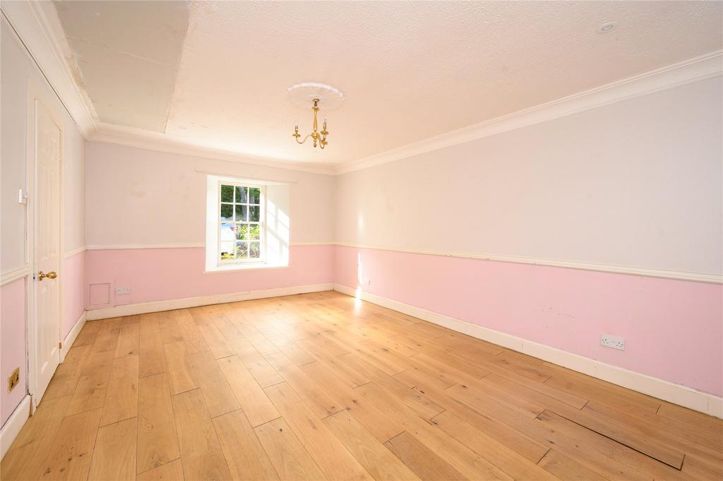 Fala Dam, Pathhead, Midlothian 3 bed terraced house for sale £350,000