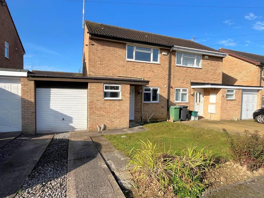 Kinmoor, Abbeydale, Gloucester 3 bed semidetached house to rent £