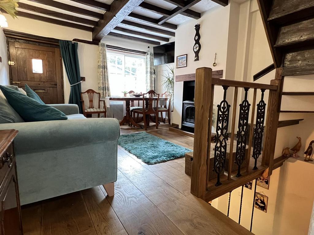 St. Johns Hill, Ellesmere. 4 bed townhouse for sale £240,000