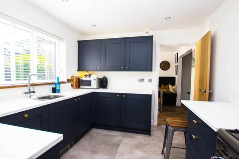 14 Cumberland Close, Darwen, BB3 2TR