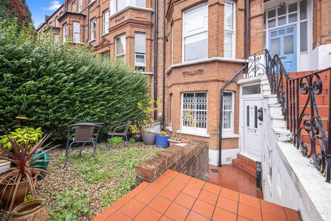 2 bedroom apartment for sale, Fairhazel Gardens, South Hampstead NW6