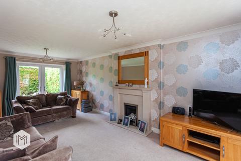 11 Wadebridge Drive, Bury, BL8 2NN