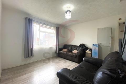 1 bedroom townhouse to rent, Marsh Close, Leicester LE4