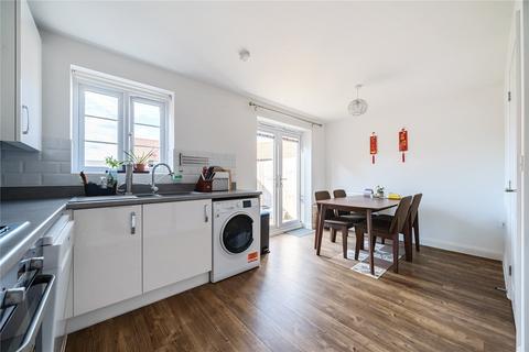 27 Kestrel Crescent, Witney, OX28 6NX