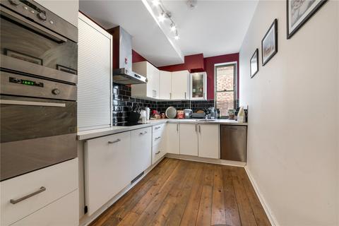 2 bedroom apartment to rent, Commercial Road, London, E14