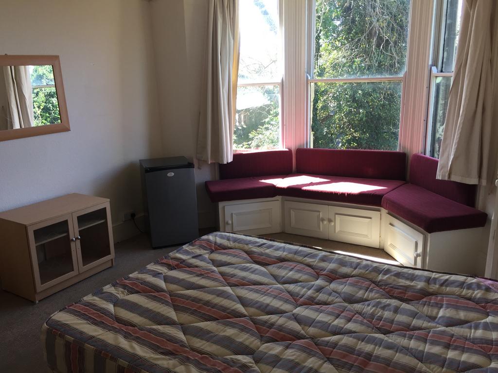 Botley Road Rm 3, Oxford 1 bed property to rent £850 pcm (£196 pw)