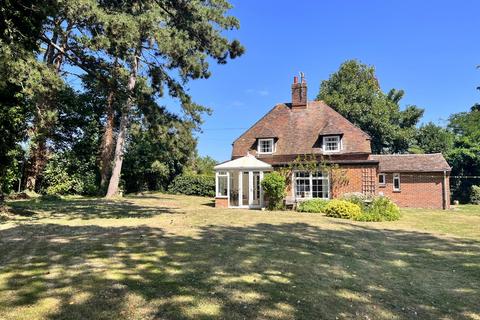 3 bedroom detached house for sale, Statenborough Lane, Eastry, Sandwich, Kent, CT13