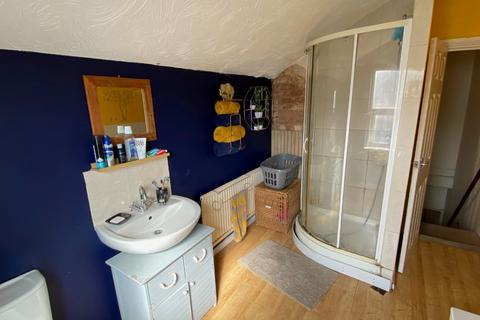 55 Thirlestane Road, Northampton, NN4 8HD