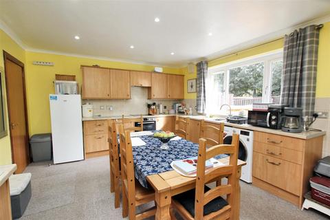 2 bedroom terraced house for sale, Covington Oval, Carstairs Junction