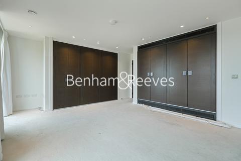 3 bedroom apartment to rent, Chelsea Wharf, Lots Road SW10