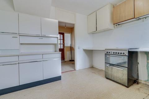 4 Bedford Grove, Leeds, LS16 6DT