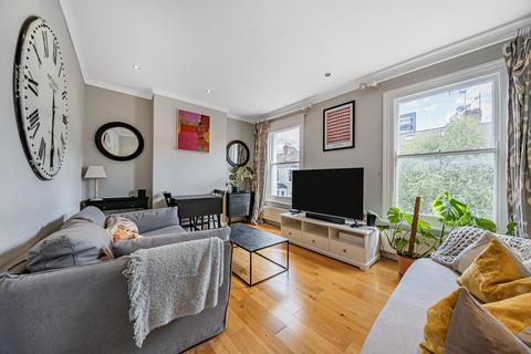 3 bedroom flat for sale, Burnthwaite Road, Fulham