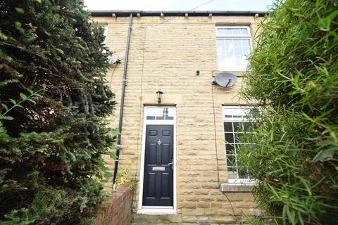 2 bedroom terraced house to rent, Springstone Avenue, Ossett WF5