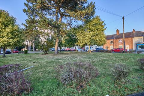 2 bedroom end of terrace house for sale, Derby Road, Hinckley