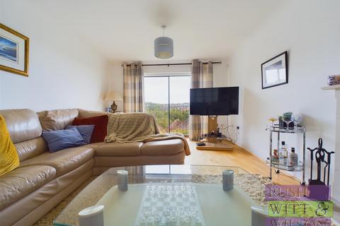 5 bedroom detached house for sale, Stonebeach Rise, St. Leonards-On-Sea