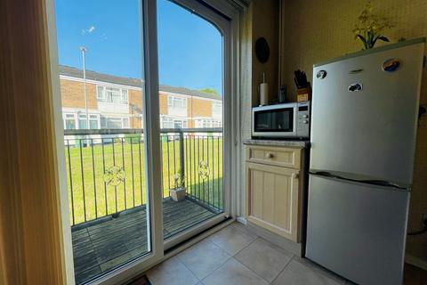 86 Beaconview Road, West Bromwich, B71 3NS