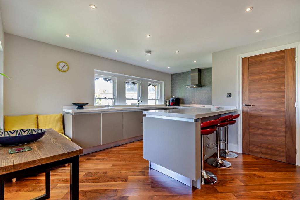 8619803-interior26-800.jpg
