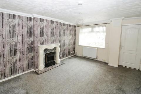 3 bedroom semi-detached house for sale, Bannister Drive, Hull