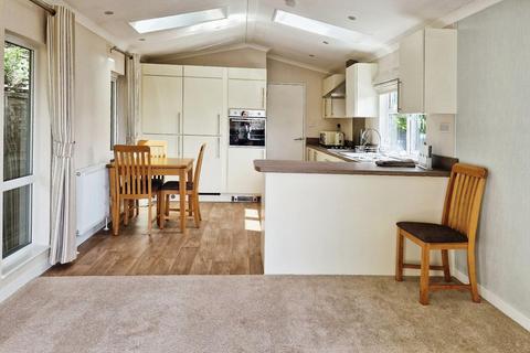 1 bedroom park home for sale, Nidderdale Lodge, Knaresborough, HG5 0TX