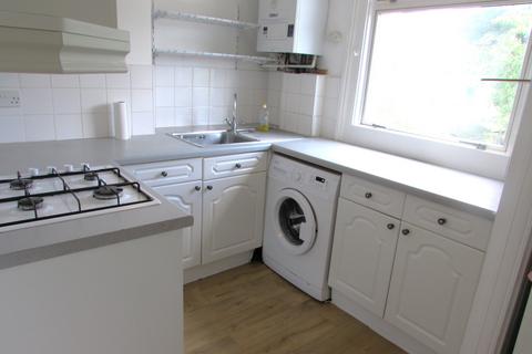 2 bedroom flat to rent, Gordon Road, Harrow Wealdstone, Middlesex HA3