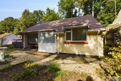 2 bedroom detached bungalow for sale, Mayflower Avenue, Newton Abbot