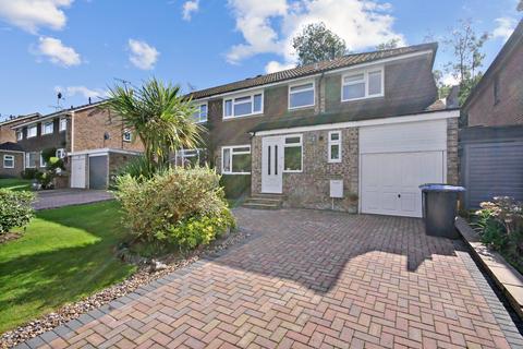 4 bedroom semi-detached house for sale, Alders View Drive, East Grinstead, RH19