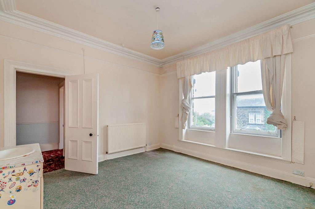 8608690-interior13-800.jpg