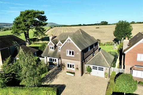 7 Cornford Crescent, Berwick, Polegate, BN26 6GF