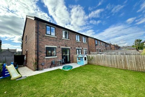 3 bedroom semi-detached house for sale, Westcliffe Road, Cleckheaton, BD19