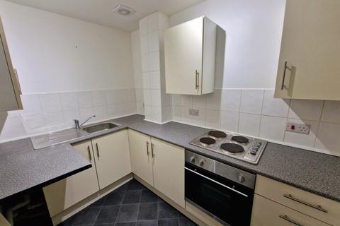 1 bedroom flat to rent, Central Terrace, Redcar, TS10