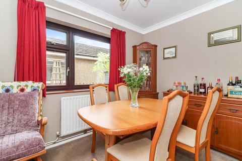 15 Cavendish Road, Chesham, HP5 1RW