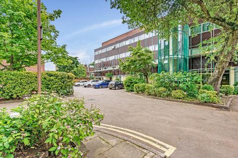 2 bedroom flat for sale, Claudia Place, Southfields