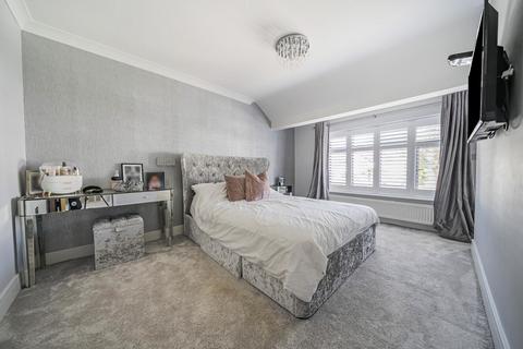 62 Chestnut Avenue, West Wickham, BR4 9ES