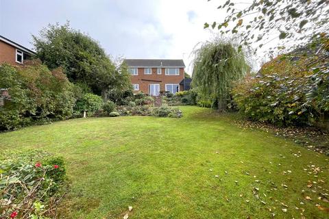 4 bedroom detached house for sale, Hill Top, Orston