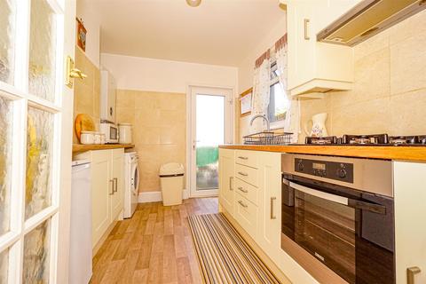 2 bedroom terraced house for sale, Priory Road, Hastings