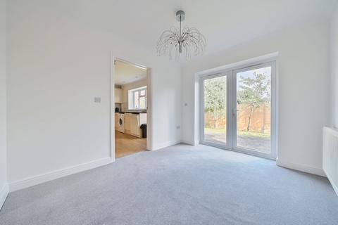 3 bedroom detached bungalow for sale, Eglise Road, Warlingham CR6