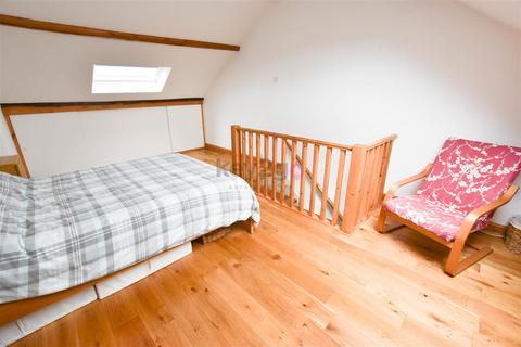 21 Welby Place, Sheffield, S8 9DA